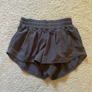 lululemon hotty hot shorts